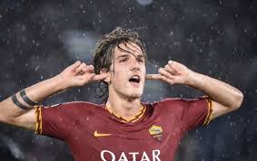 Zaniolo ne portera pas de Totti 10